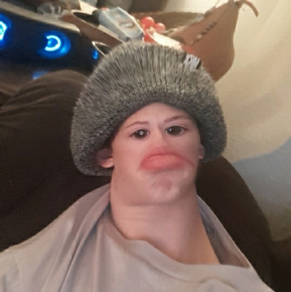 Meet your posher, Jake - Picture 1 of 1